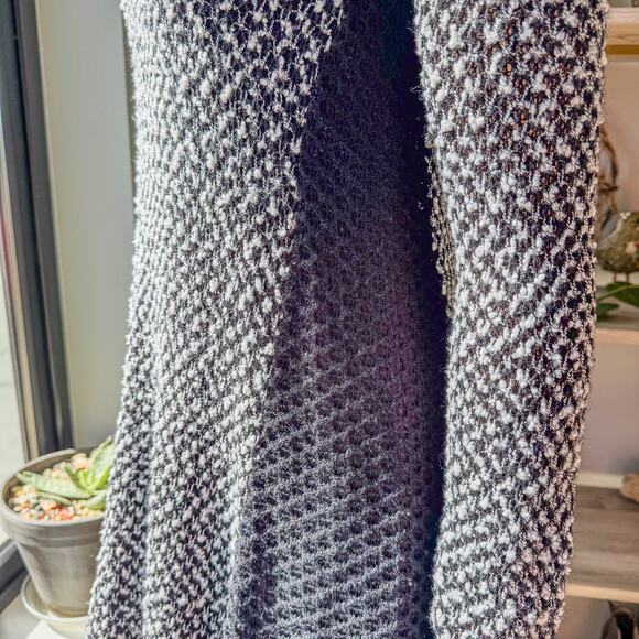 A’reve Anthologie Black & White Sweater Dress Layered Textured Knit Mesh, Medium - Picture 13 of 13